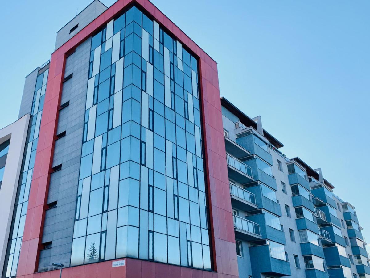 Cozy Apartment - Citycentre - Freeparking - Selfcheck-In Liptovsky Mikulas Ngoại thất bức ảnh
