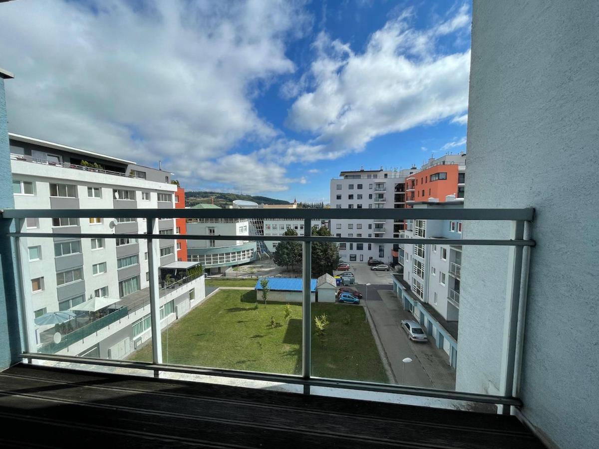 Cozy Apartment - Citycentre - Freeparking - Selfcheck-In Liptovsky Mikulas Ngoại thất bức ảnh
